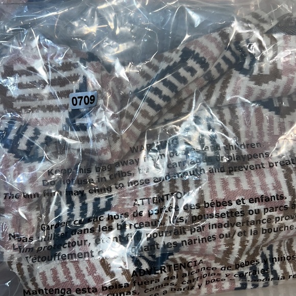 Anthropologie Structured Halter Top Geometric Size Small - Picture 11 of 11